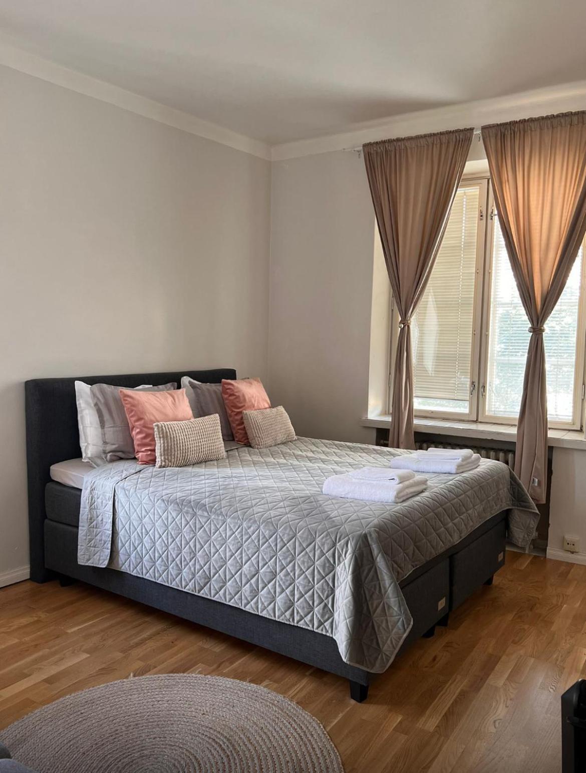 Your Chic Vibrant Airbnb Helsingfors Eksteriør bilde